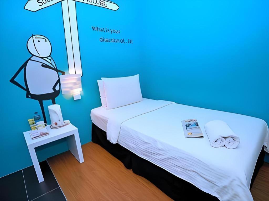 Zoom Inn Boutique Hotel - Danga Bay Johor Bahru Exterior photo